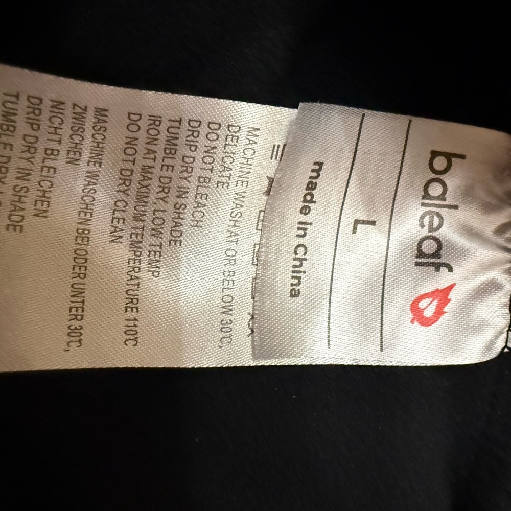 Baleaf Women's Black Utility Jacket - Picture 3 of 3